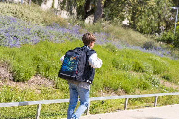 Školní batoh Nikidom Roller RUN Camo 26l, Černý
